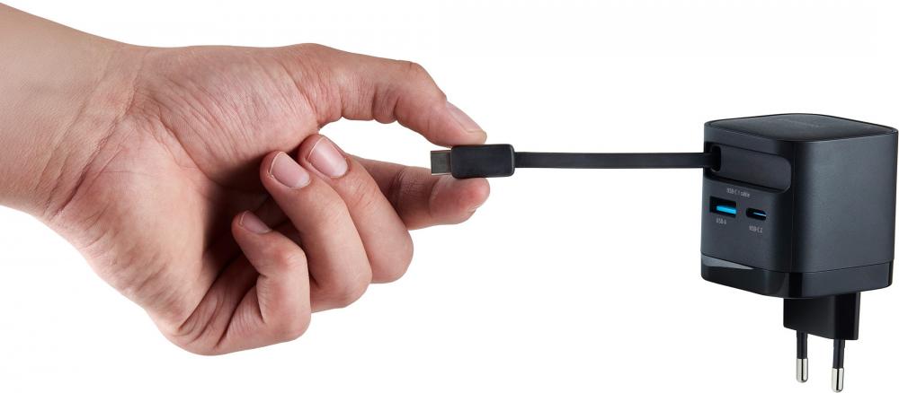 Intenso Ladegerät Power Adapter 65 Watt W65ACIC GaN 1x USB-A + 2x USB-C für 3 Geräte schwarz